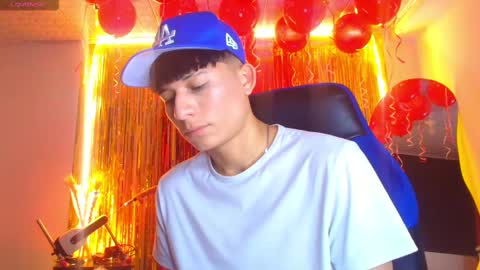 Snapshot of bryam_hot chatting on 09/25/25, 08:40 BRYAM INDEPENDENT MODEL online show from 09/25/25, 08:40