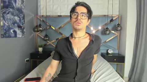 Snapshot of brycams3 chatting on 09/23/25, 12:46 BRYAN online show from 09/23/25, 12:46