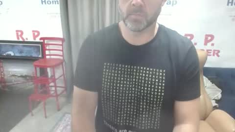 Snapshot of btrthanezra04 chatting on 11/10/25, 03:00 NickRock online show from 11/10/25, 03:00