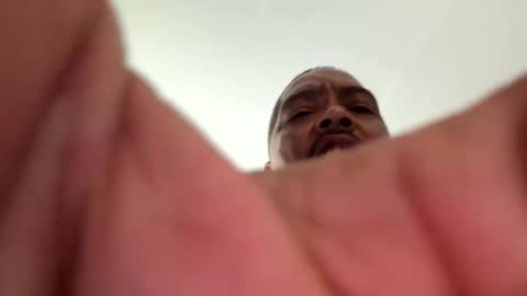 bubbleazzhere online show from 10/22/25, 08:30