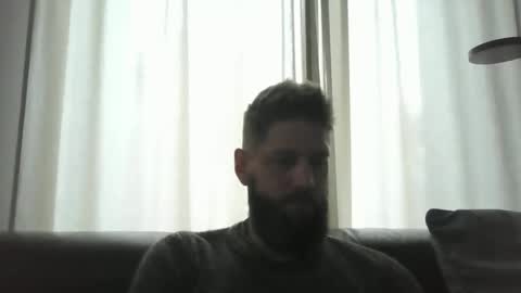 bubblebee1982 online show from 12/14/24, 01:05