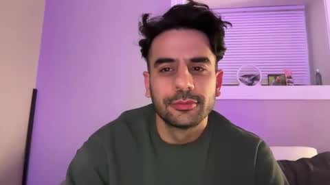 bubblebutt723 online show from 11/11/25, 08:03