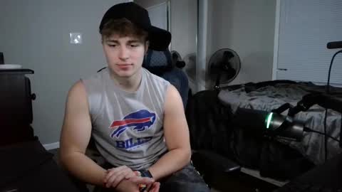 Snapshot of bubblebuttbdn chatting on 10/06/25, 12:41 BubblebuttBdn online show from 10/06/25, 12:41