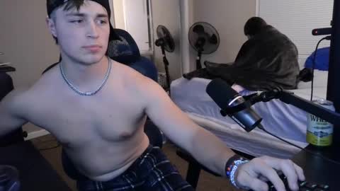 Snapshot of bubblebuttbdn chatting on 10/07/25, 06:54 BubblebuttBdn online show from 10/07/25, 06:54