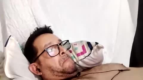 buchs32 online show from 11/26/25, 04:46