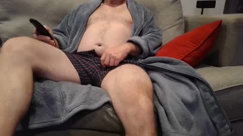 Snapshot of buck_camstar chatting on 09/14/25, 02:38 Buck online show from 09/14/25, 02:38