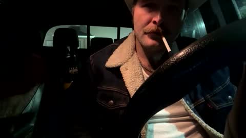 Snapshot of buckbackwoods chatting on 10/14/25, 03:18 buckbackwoods online show from 10/14/25, 03:18