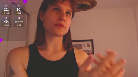 Snapshot of buckwheat_queen chatting on 12/09/24, 10:41 Mira online show from 12/09/24, 10:41
