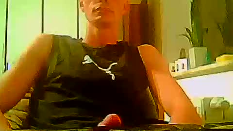 Snapshot of buddea chatting on 10/23/25, 12:54 buddea online show from 10/23/25, 12:54