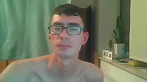 Snapshot of buddea chatting on 10/29/25, 01:19 buddea online show from 10/29/25, 01:19