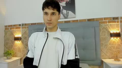 Snapshot of buddy_whitte chatting on 03/02/25, 11:29 Buddy Whitte online show from 03/02/25, 11:29