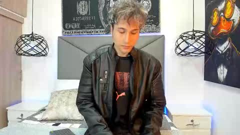 Snapshot of buddy_whitte chatting on 10/22/25, 12:16 Buddy Whitte online show from 10/22/25, 12:16