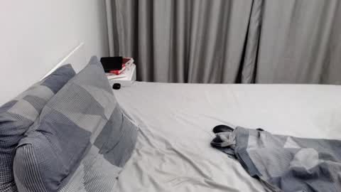 Snapshot of bulkazziz chatting on 01/28/25, 04:08 Chris online show from 01/28/25, 04:08