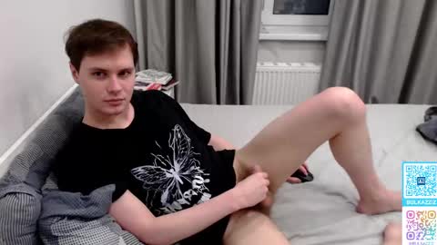 Snapshot of bulkazziz chatting on 02/20/25, 04:18 Chris online show from 02/20/25, 04:18