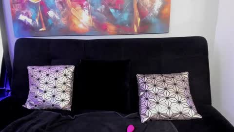 Snapshot of bulma_bambina_ chatting on 12/20/24, 06:45 Bulma Bambina online show from 12/20/24, 06:45