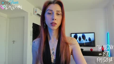 Snapshot of bumbum_kalibum chatting on 01/30/25, 04:02 Ivan online show from 01/30/25, 04:02