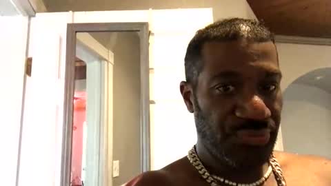 Bungalow Entertainment online show from 11/01/25, 03:25