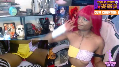 Snapshot of bunniikimi chatting on 10/30/25, 01:34 Bunnii Kimi online show from 10/30/25, 01:34