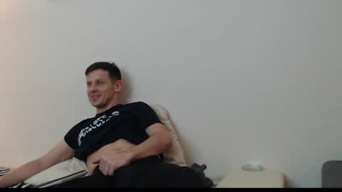 Snapshot of bunny_77 chatting on 12/07/24, 08:05 Pirate Xtw jerromybunny1 online show from 12/07/24, 08:05