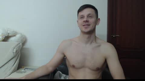 Snapshot of bunny_77 chatting on 01/18/25, 04:04 Pirate Xtw jerromybunny1 online show from 01/18/25, 04:04