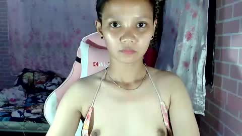 Snapshot of bunny_flower18 chatting on 01/16/25, 10:42 bunny_flower18 online show from 01/16/25, 10:42