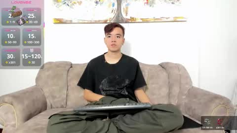 bunny online show from 10/07/25, 12:35