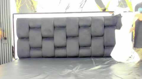 bunny online show from 11/08/25, 12:16