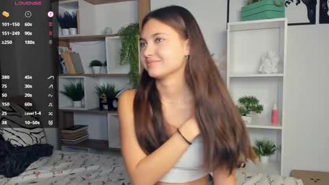 Aria online show from 10/08/25, 09:07