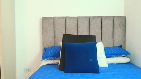 Carolina online show from 10/08/25, 04:21