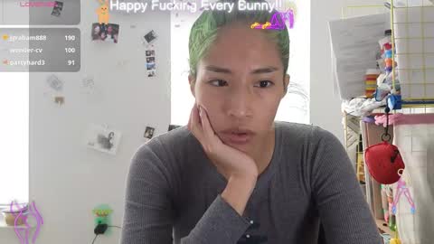 Snapshot of bunnycheekz chatting on 01/09/25, 08:11 Tokki bunny online show from 01/09/25, 08:11