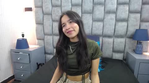 bunny online show from 10/21/25, 05:02