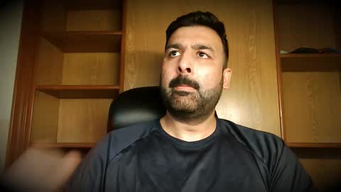 Hairy Arabian online show from 11/03/25, 03:19