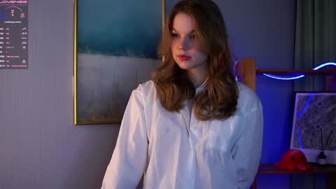 Snapshot of burnletitallburn chatting on 02/06/25, 01:21 Jessica online show from 02/06/25, 01:21