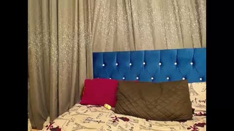 Snapshot of bustybmwx chatting on 11/19/25, 08:58 bustybmwx online show from 11/19/25, 08:58