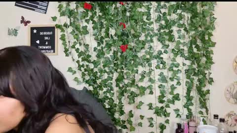 butterfly booty online show from 02/20/25, 03:34