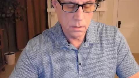 Snapshot of buttnakedfun954737 chatting on 12/09/24, 11:15 Miles online show from 12/09/24, 11:15