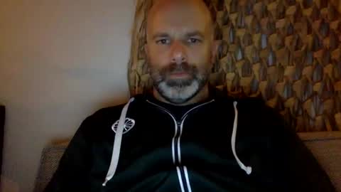 Snapshot of buurman1982isback chatting on 10/14/25, 09:37 buurman1982isback online show from 10/14/25, 09:37