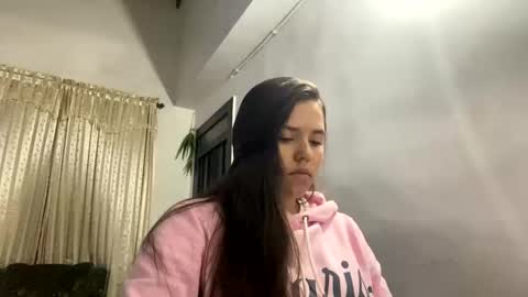 Snapshot of bymichel chatting on 10/01/25, 03:45 bymichel online show from 10/01/25, 03:45