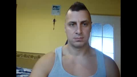 Snapshot of bzykacz1988 chatting on 09/28/25, 09:58 bzykacz1988 online show from 09/28/25, 09:58