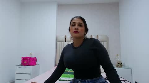 Carolina online show from 10/30/25, 03:19