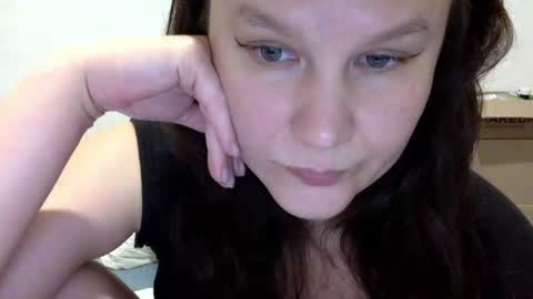 Lamb online show from 09/17/25, 06:09