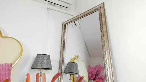 Cahitlin  online show from 10/12/25, 06:23