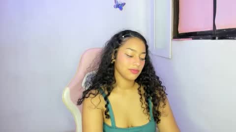 cailyn_dolls_ online show from 11/15/25, 05:31
