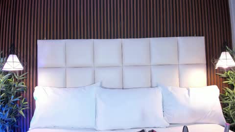 CailynBrown online show from 11/12/25, 04:35