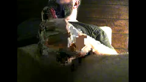 Snapshot of cajun393 chatting on 02/09/25, 05:40 cajun393 online show from 02/09/25, 05:40