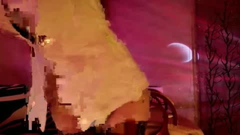 Snapshot of caliente_emperatriz chatting on 10/25/25, 10:48 EMPERATRIZ online show from 10/25/25, 10:48