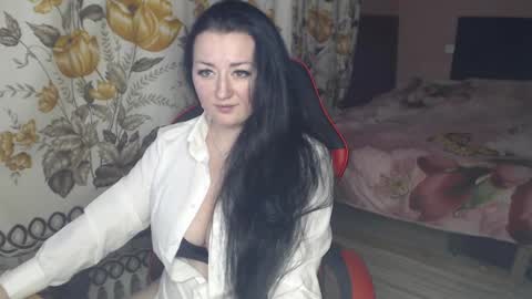 Snapshot of call_me_shaya chatting on 02/20/25, 05:51 Shaya online show from 02/20/25, 05:51