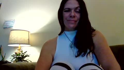 Snapshot of calli_girl420 chatting on 01/26/25, 09:29 Calli online show from 01/26/25, 09:29