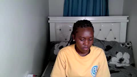Snapshot of callmemonday chatting on 09/25/25, 06:55 Monday online show from 09/25/25, 06:55