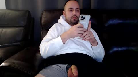 DesertBoy2023 online show from 01/01/25, 09:07